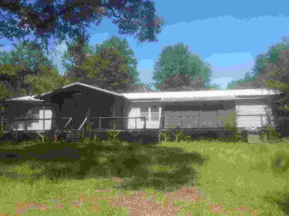 2532 E Hickory Dr, Donalsonville, GA 39845