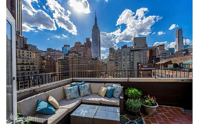 Rented by Douglas Elliman | media 26