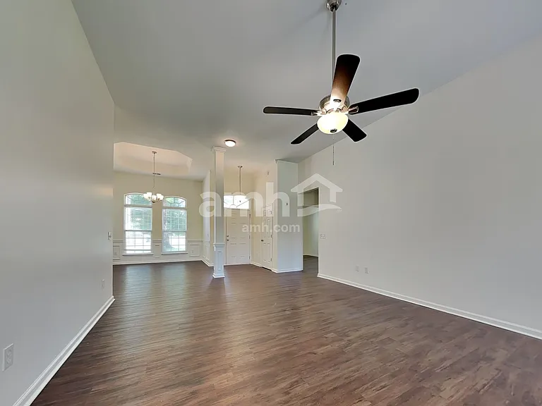 632 Stonebridge Cir — Photo 9