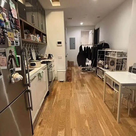 41-21 28th St #1C — Photo 4
