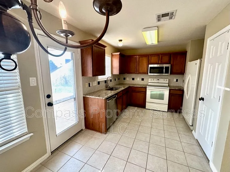 10124 Barton Creek Dr #10124 BARTON CREEK — Photo 9