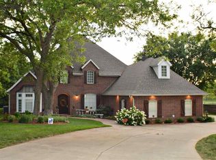 816 S Oakridge Dr, Stillwater, OK 74074