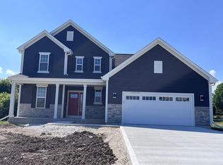 N101W17020 Tanglewood Dr, Germantown, WI 53022