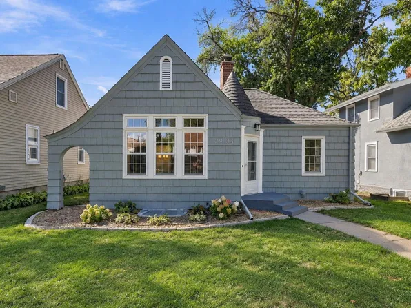 2904 Alabama Ave S, Saint Louis Park, MN 55416