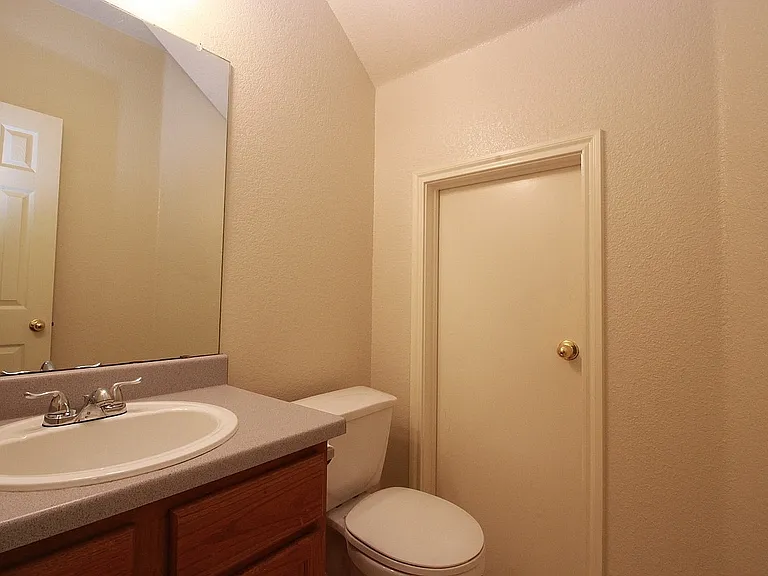 7310 Dan Jean Dr — Photo 9