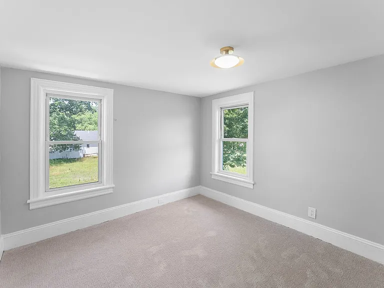 1101 Marne Hwy — Photo 17