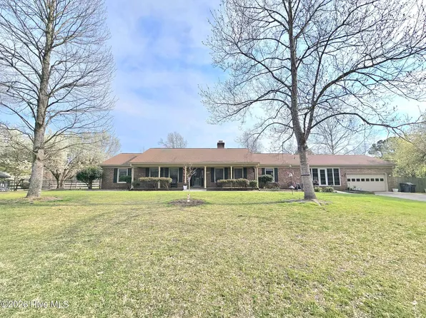 4111 Scottsdale Drive SW, Shallotte, NC 28470