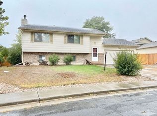902 Bayberry Dr, Loveland, CO 80538