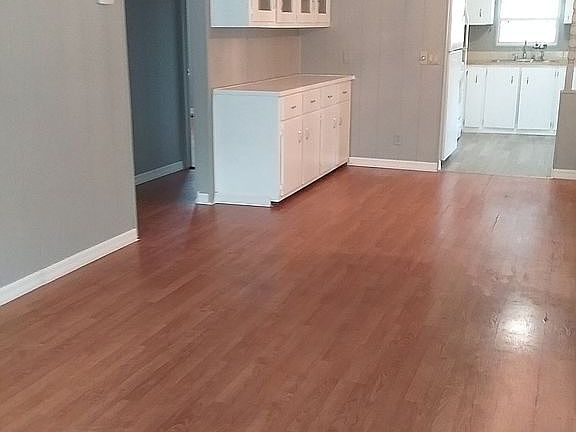 4th image of 46 Birch Creek Dr #15