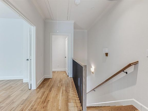 3rd image of 3424 Westminster Ave #3