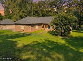 5255 Limestone Ln, Marianna, FL 32446