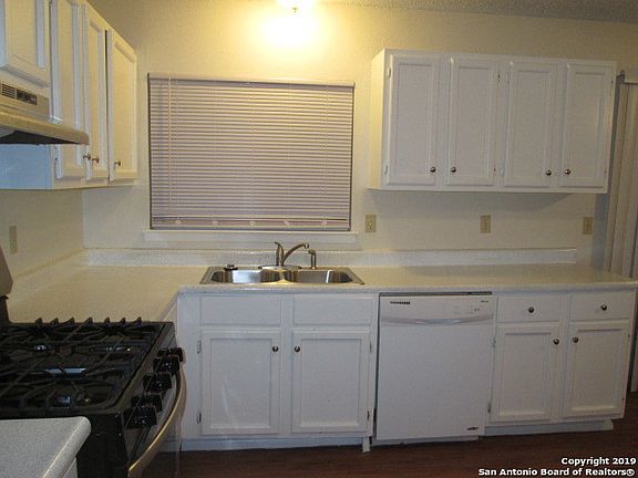 3rd image of 5722 Valley Forge Ave