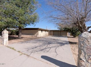410 9th St NE, Fabens, TX 79838