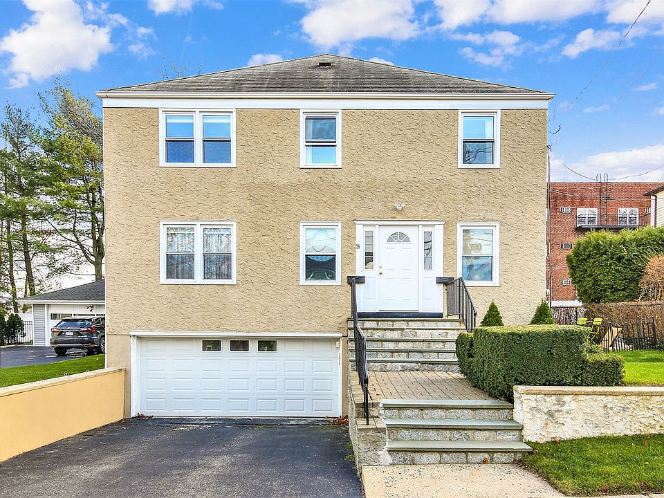75 Franklin Ave,Harrison,ny,10528  (02 Of   34).JPG