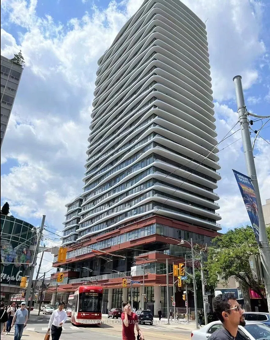 Artistry Condos — Photo 1