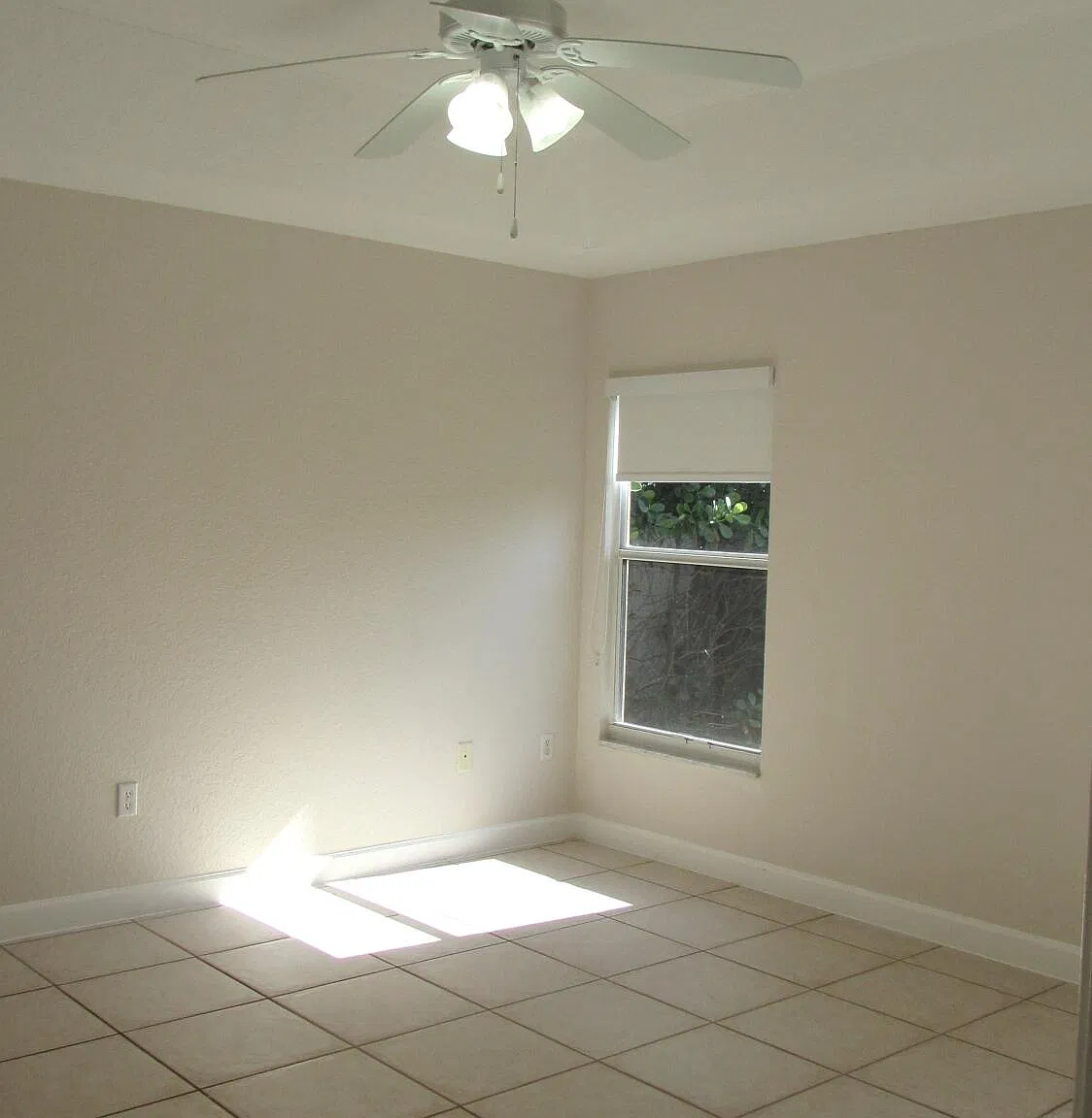 2391 Se Hurley Ct 2391 Se Hurley Court — Photo 4