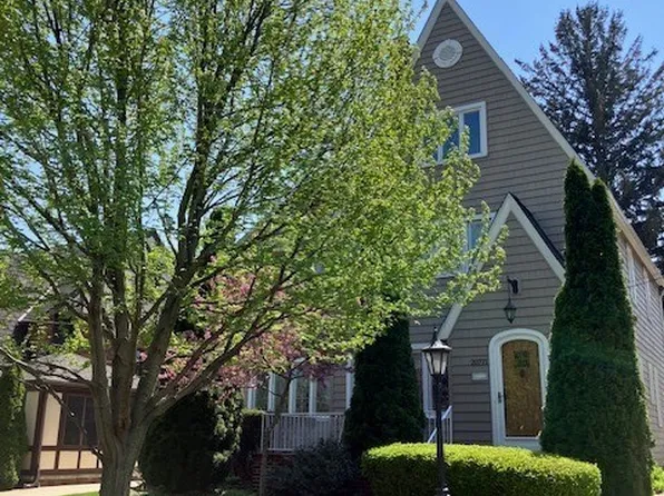 20771 Avalon Dr, Rocky River, OH 44116