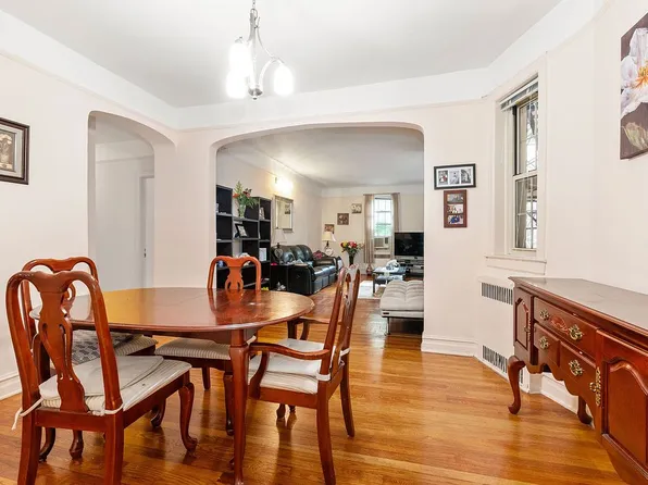 79-15 35th Ave #3-E, Jackson Heights, NY 11372