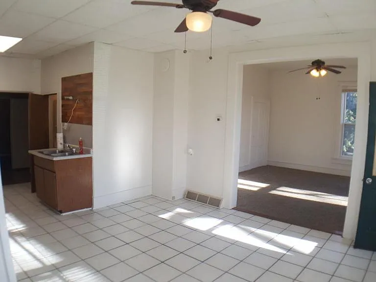 114 S Black River St #23 — Photo 1