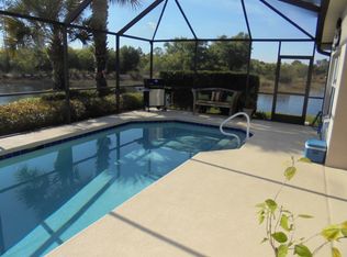 10042 Oakhurst Way, Fort Myers, FL 33913
