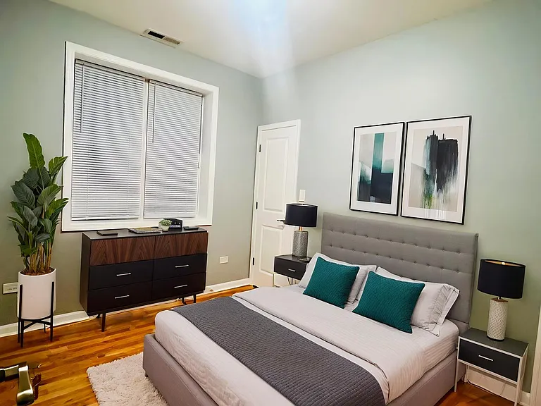 1750 W Cermak Rd #2 — Photo 12