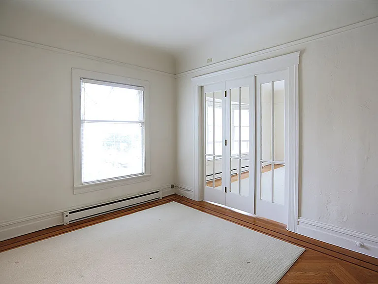 304 Walnut St #U3 — Photo 16