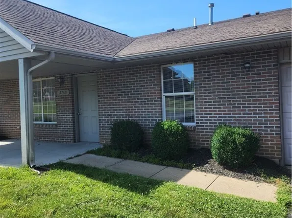 2760 Orchard Park, Zanesville, OH 43701