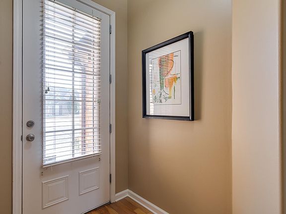 2nd image of 3135 Sea Ray Ln