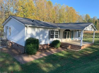 4733 Granite Trl, Boonville, NC 27011
