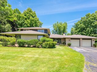 14950 W York House Rd, Wadsworth, IL 60083