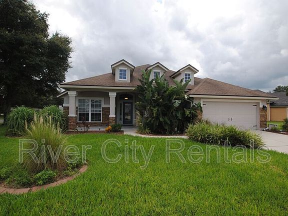 2nd image of 599 Chestwood Chase Dr