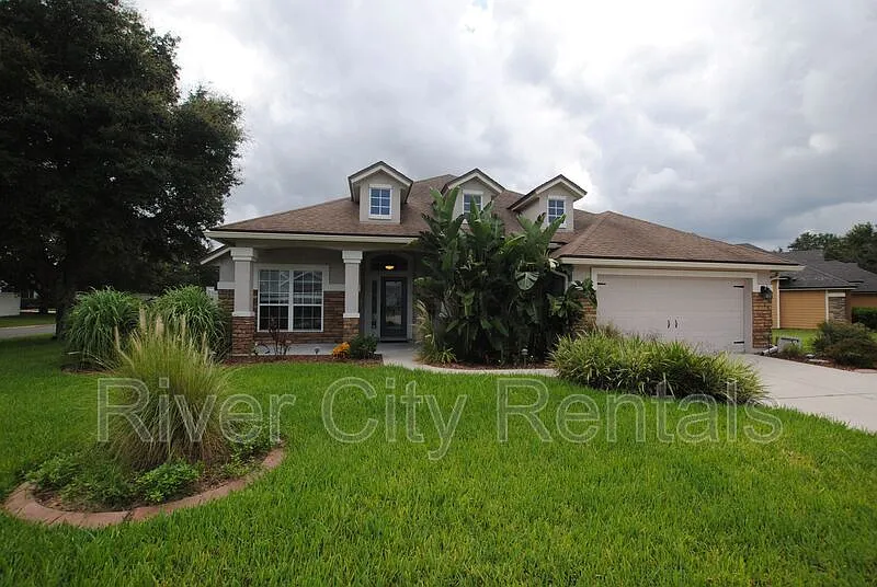 Building Photo - 599 Chestwood Chase Dr