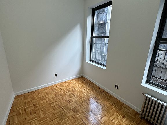 3rd image of 171 Mott St #8