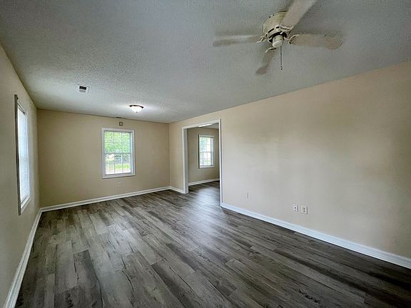 3rd image of 300 Harper St NE