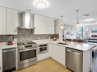 121 Portland St #902A, Boston, MA 02114