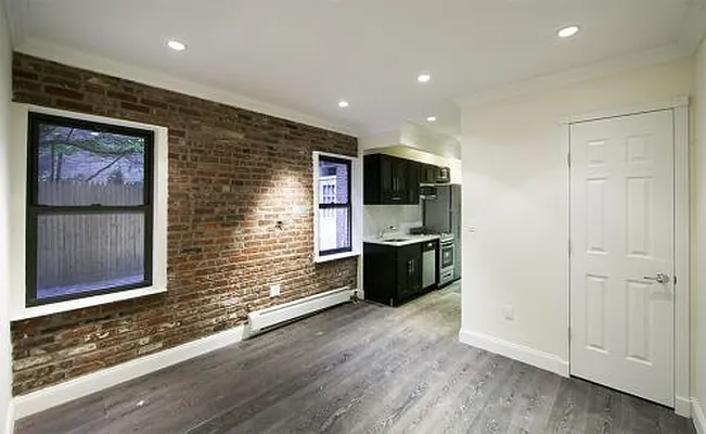 Rented by OGI Management | media 25