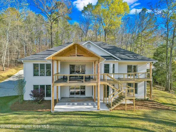 156 Crooked Arrow Dr, Dadeville, AL 36853