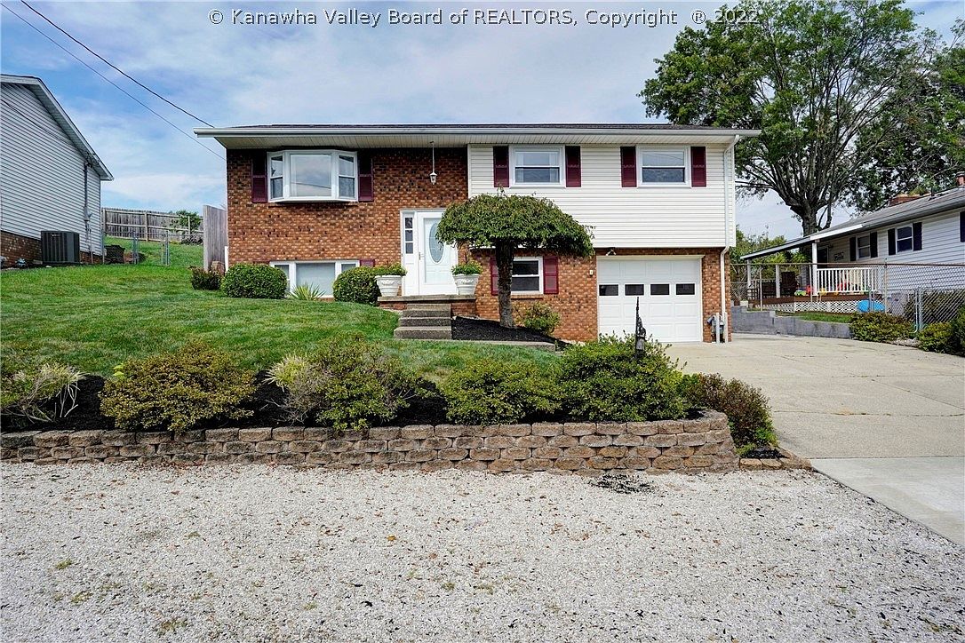 1093 Greenland Cir, South Charleston, WV 25309 Zillow