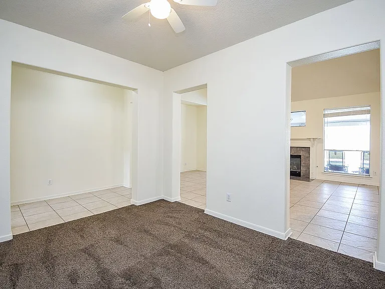 6323 Haddock Ct — Photo 14