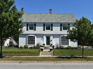 702 W Court St, Ludington, MI 49431