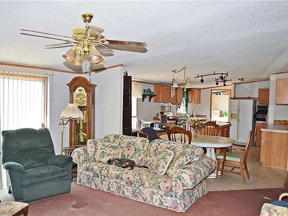5th image of 1605 Private Road 2737