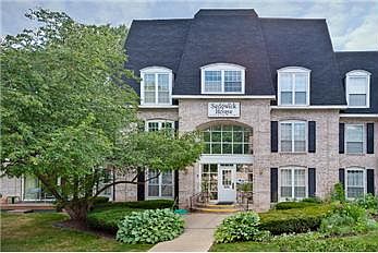 1st image of 820 Lww APT 112