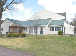 34 Banyan St, Selinsgrove, PA 17870