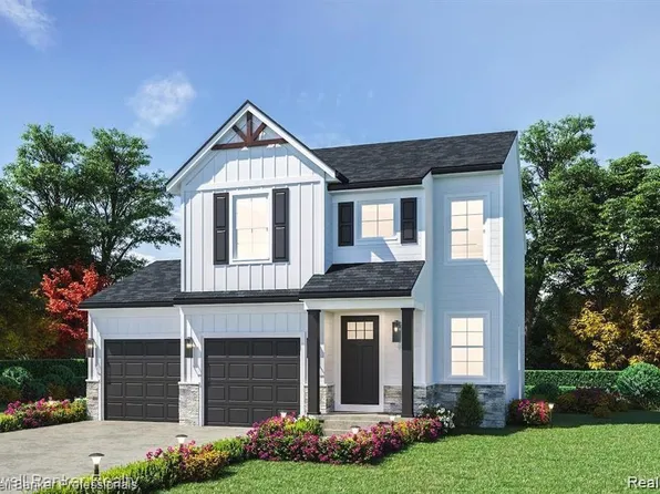 661 Machnik Dr, Chelsea, MI 48118