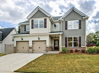 236 Village Park Dr, Newnan, GA 30265