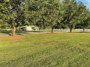 850 Paradise Rd, Ball, LA 71405