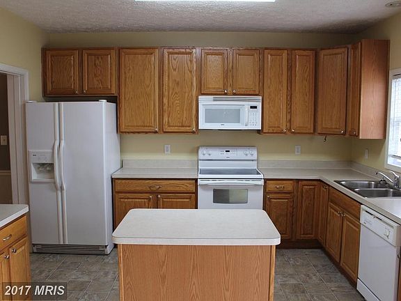 2nd image of 133 Olympic Dr