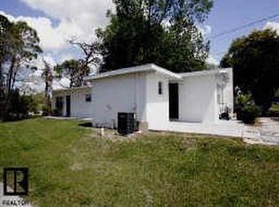 5372 School Rd, New Port Richey, FL 34652