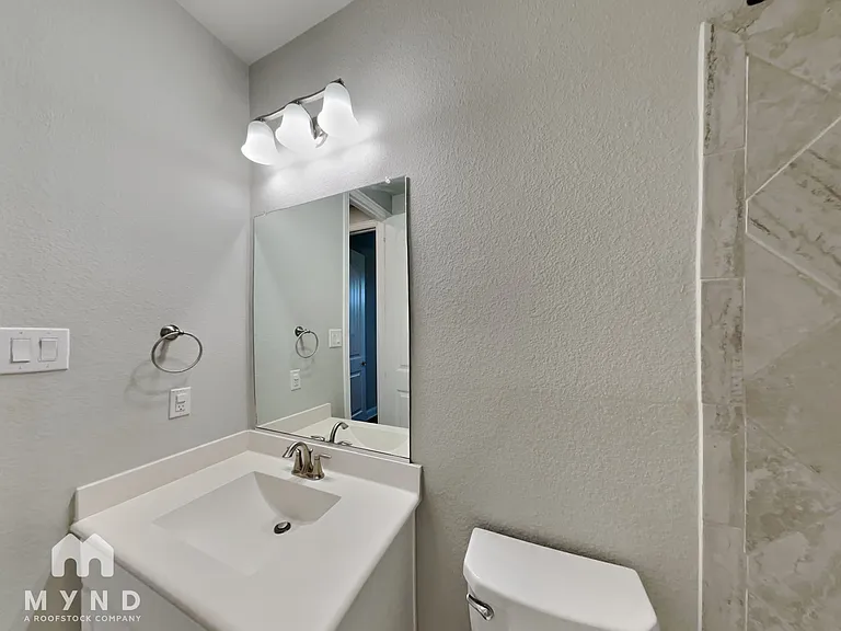 523 Pineview Dr — Photo 14