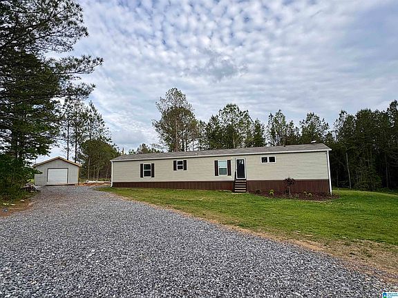2nd image of 3109 County Road 40